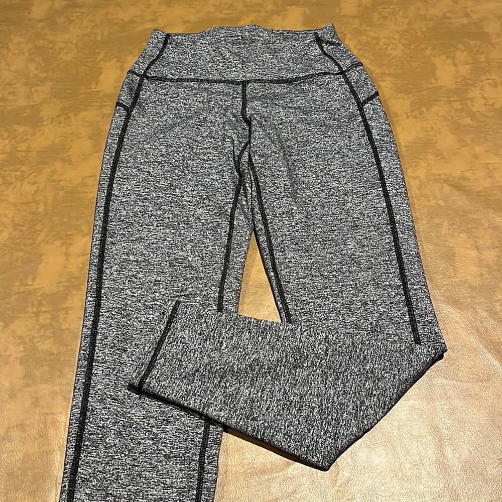Lululemon Heather Grey Full Length Leggings